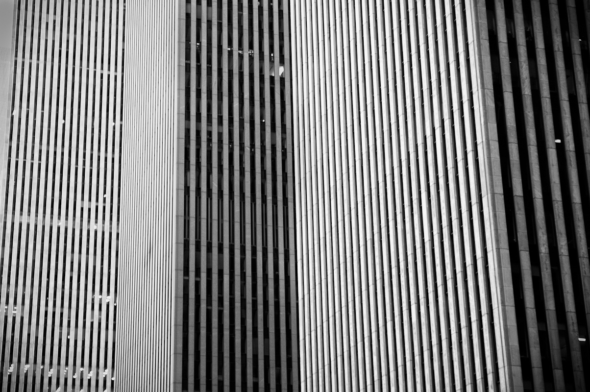 Yuri Evangelista - Street Photography - Stripes